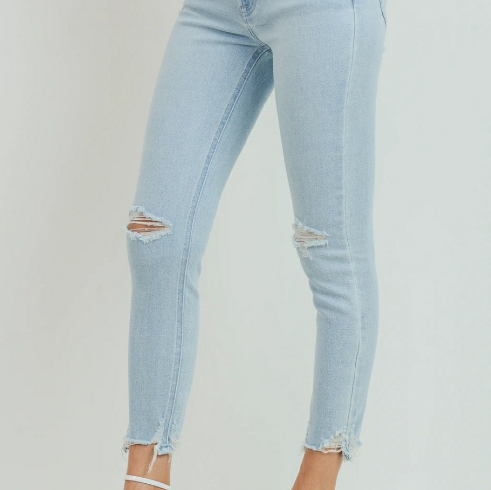 Jeans - Picture 3 of 4